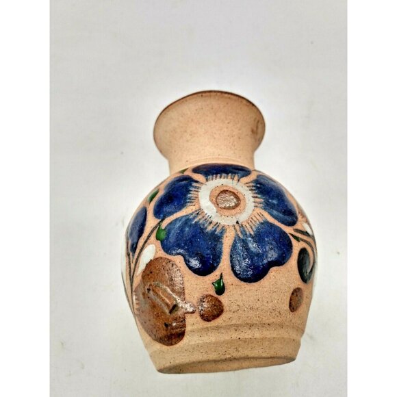 Vintage MEXICAN Tonala CLAY VASE Hand Painted 4 1/2" x 3" - Picture 6 of 7